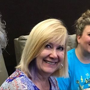 Meet your Posher, Sandra